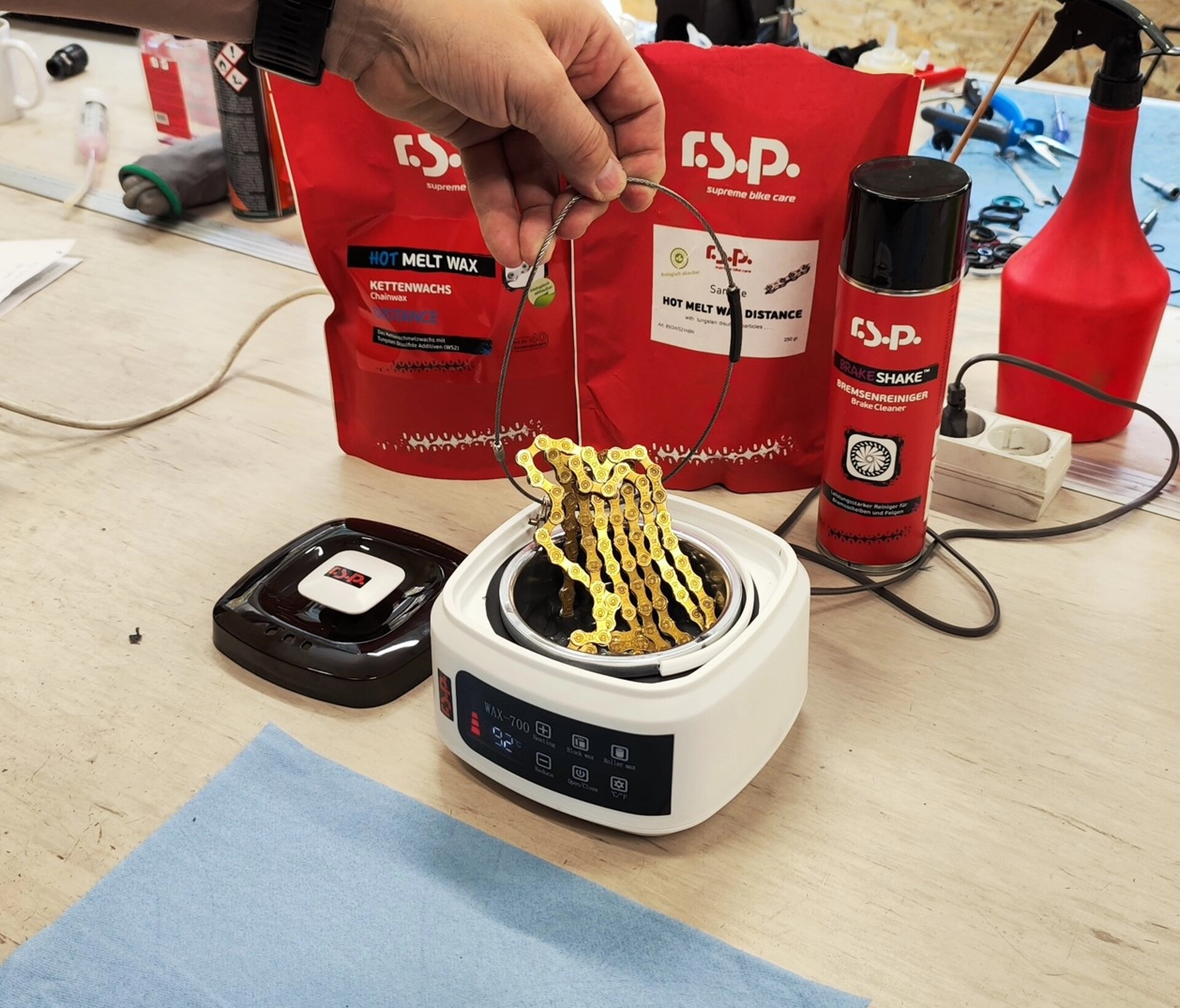 testirali smo rsp hot melt wax vosek