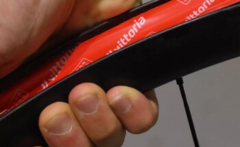vittoria trak tubeless 23mm x 9m