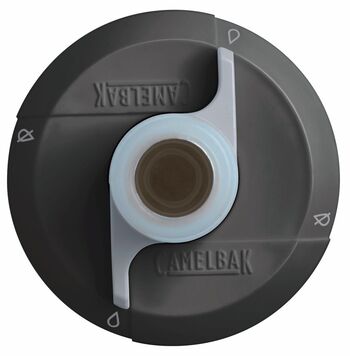 camelbak bidon podium chill 071l blackcrna